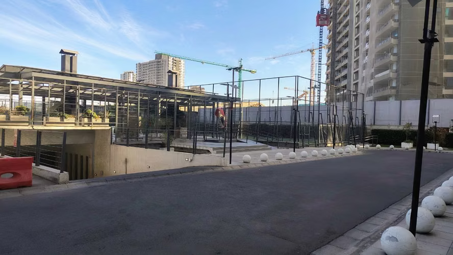 VENTA ESTACIONAMIENTO MACUL