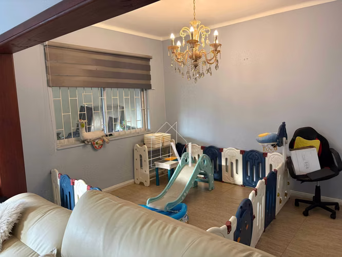 Amplia Casa en venta/ arriendo  (168630)