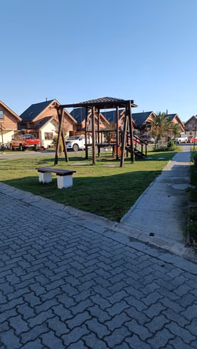 600.000 casa AMPLIADA EN CONDOMINIO PINARES 2 LADO AGROLOMAS