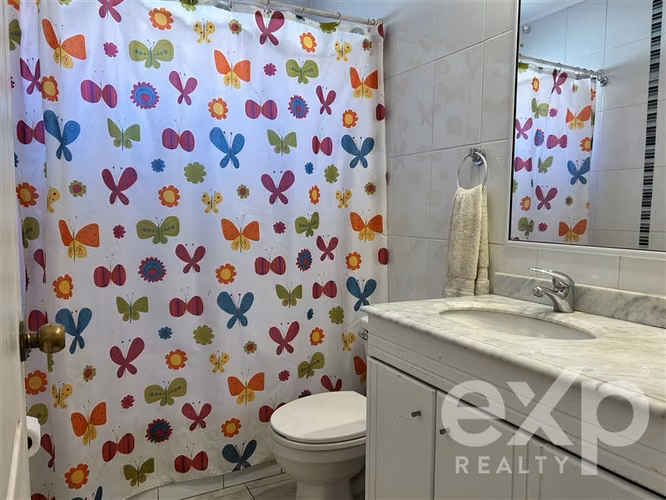 Casa en venta de 4 dorm. con Piscina en Machalí