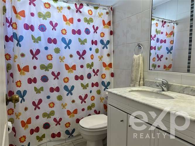 Casa en venta de 4 dorm. con Piscina en Machalí