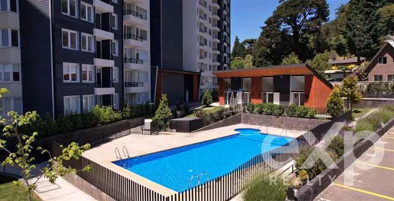 Departamento en venta de 3 dorm. con vista despejada