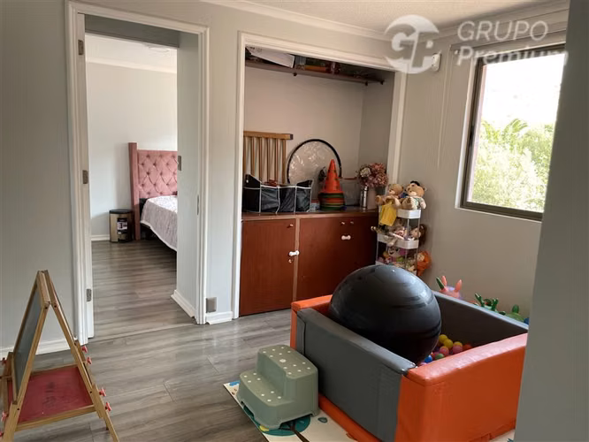 Casa en venta de 7D, 3B, 3E. en Huechuraba