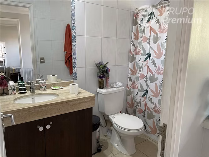 Casa en venta de 7D, 3B, 3E. en Huechuraba