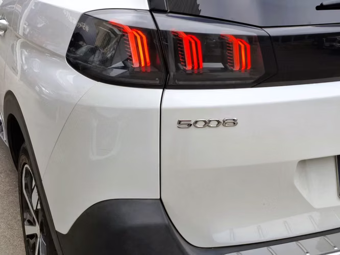 Peugeot 5008 1.5 GT BLUEHDI 4X2 130 EAT8 5P 2022