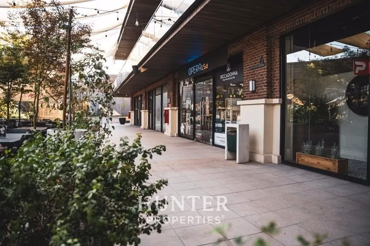Local Comercial arriendo en Los Trapenses Lo Barnechea