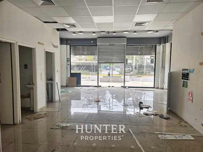 Local Comercial arriendo en Los Trapenses Lo Barnechea