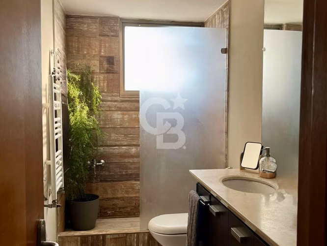 Duplex con amplia terraza en azotea