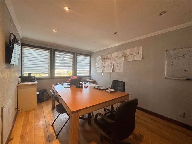 PROPIEDAD CON DESTINO COMERCIAL