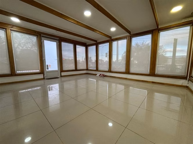 PROPIEDAD CON DESTINO COMERCIAL