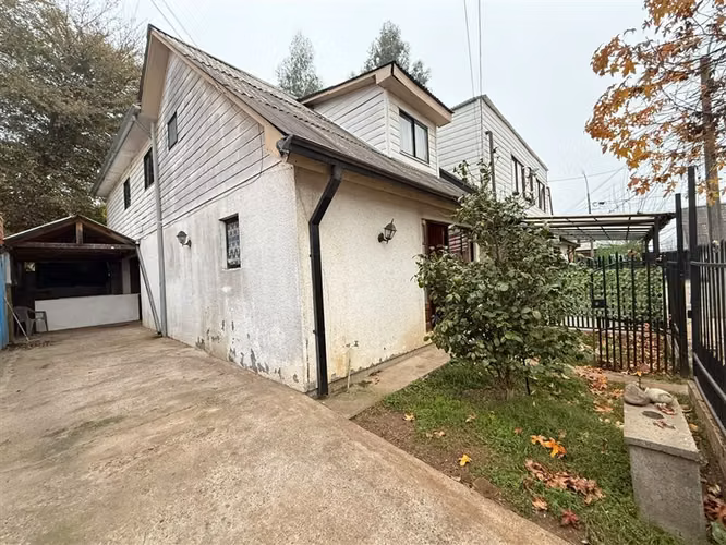 Casa en arriendo de 4 dorm. en San Rafael