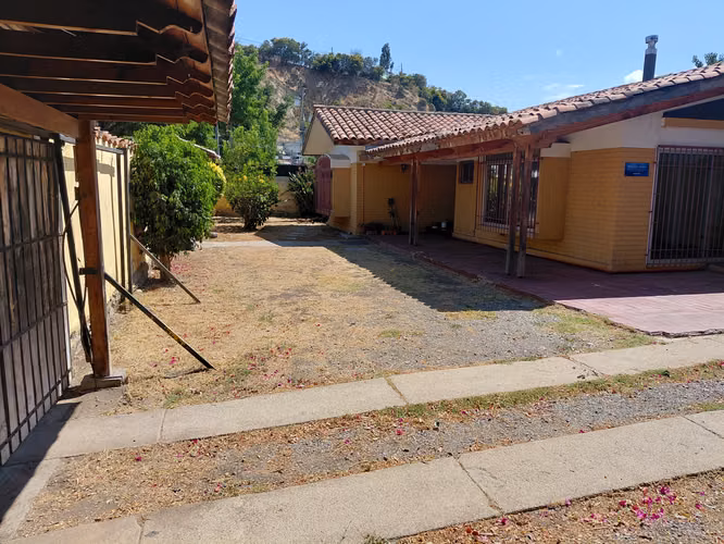Año corrido arriendo casa ideal para instituciones consulta medica