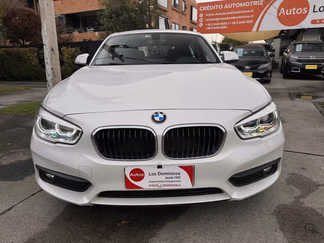 BMW 118I 1.5 TURBO AUTOMATICO UNICO DUENO FULL AIRE AIRBAG ABS VER EN LAS CONDES 2018
