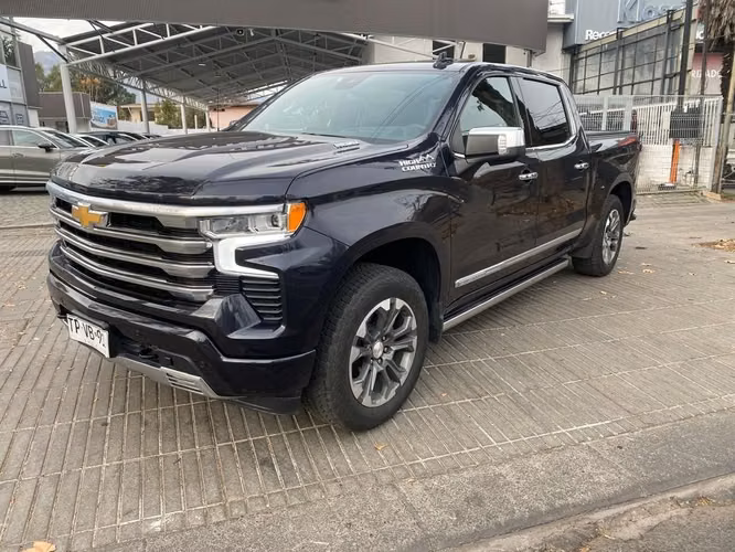 CHEVROLET SILVERADO 2024