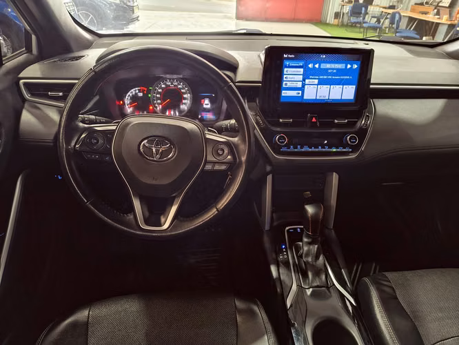 TOYOTA COROLLA CROSS 2023