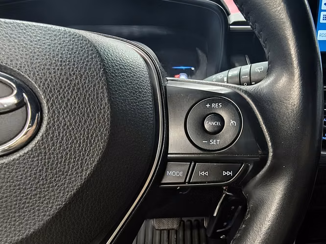 TOYOTA COROLLA CROSS 2023