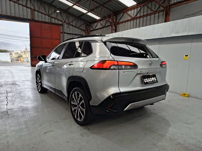 TOYOTA COROLLA CROSS 2023