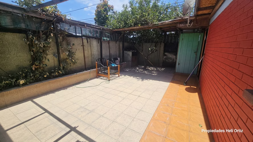Se Vende Casa en Los Acerolos, Puente Alto.