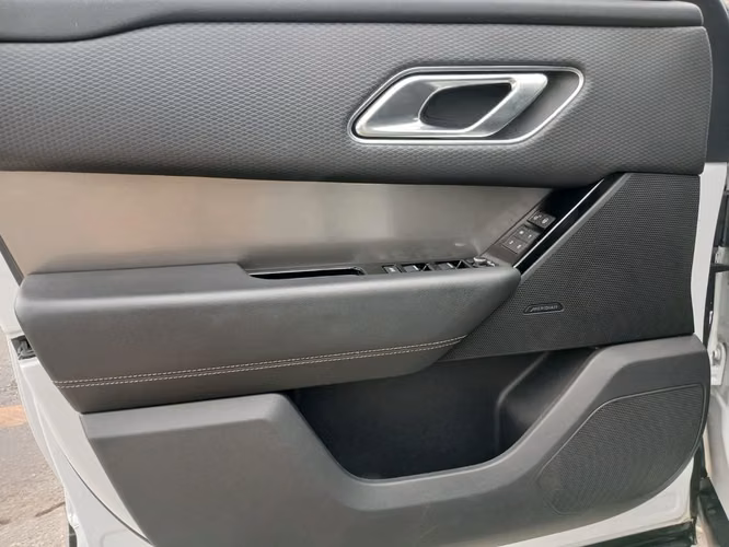LAND ROVER RANGE ROVER VELAR 2019
