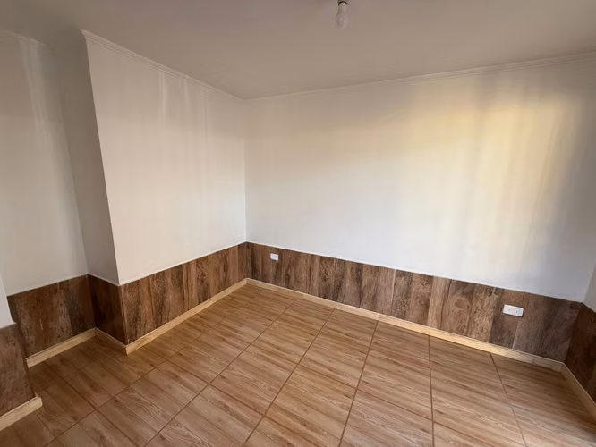 SECTOR CENTRO MACKENA VALOR ARRIENDO: $1.500.000.-