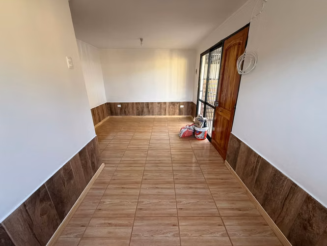 SECTOR CENTRO MACKENA VALOR ARRIENDO: $1.500.000.-