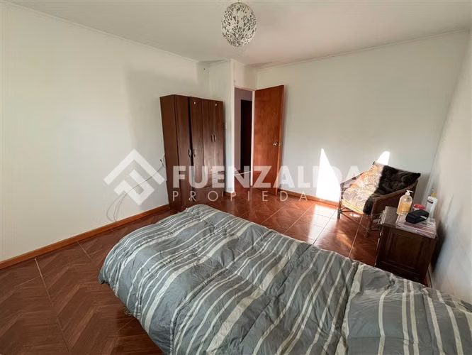 Casa en arriendo de 3 dorm 1baño, a 25 km de La Serena