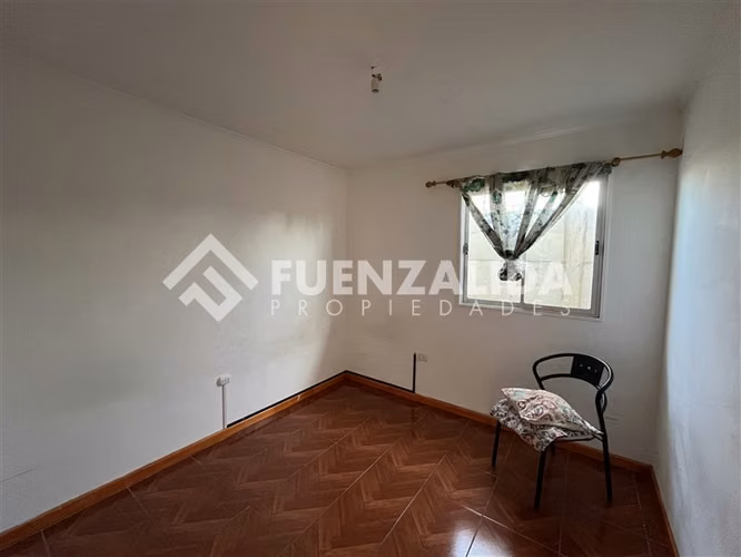 Casa en arriendo de 3 dorm 1baño, a 25 km de La Serena