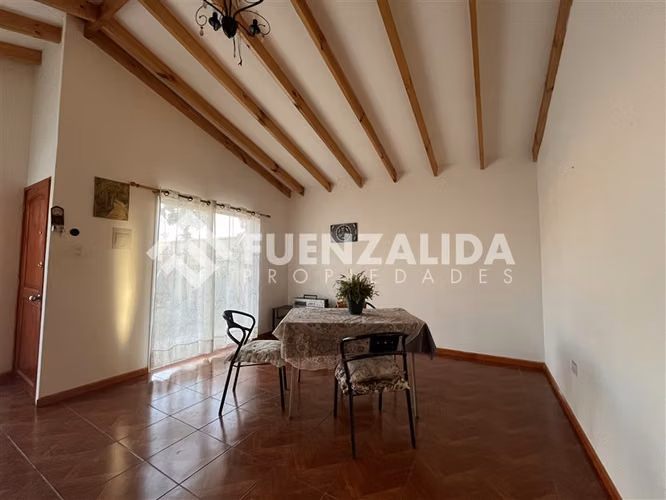 Casa en arriendo de 3 dorm 1baño, a 25 km de La Serena