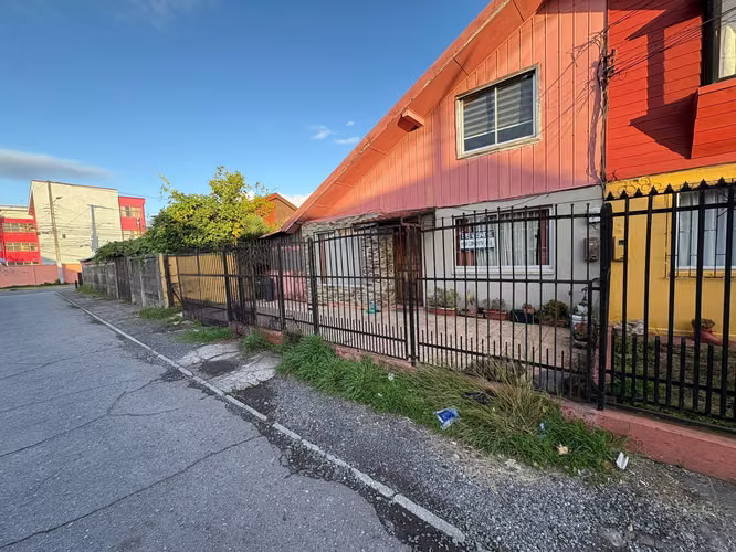 En Venta Amplia Casa En Hualpen
