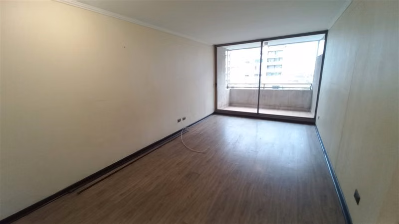 Departamento en venta de 3D-2B. a pasos de Metro San Miguel