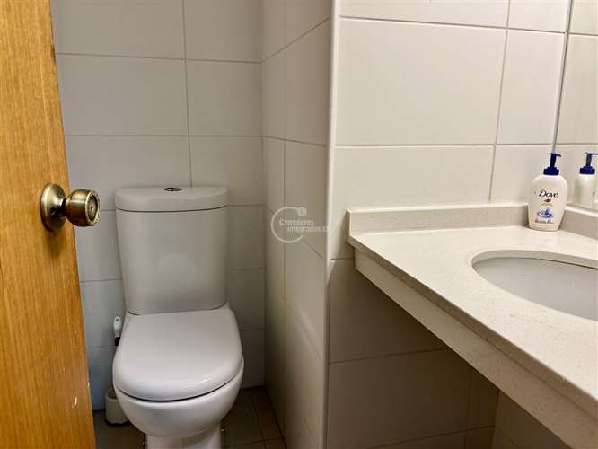 Oficina en venta en Providencia pasos metro Tobalaba - Imagen 12