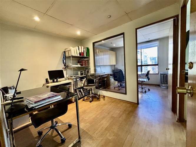 Oficina en venta en Providencia pasos metro Tobalaba - Imagen 3