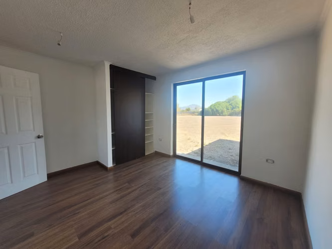 Vendo Casa Nueva en Parcela Talagante en Condominio
