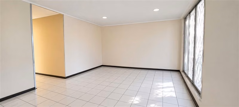 Casa en venta de 7 dorm. en Macul - Imagen 8