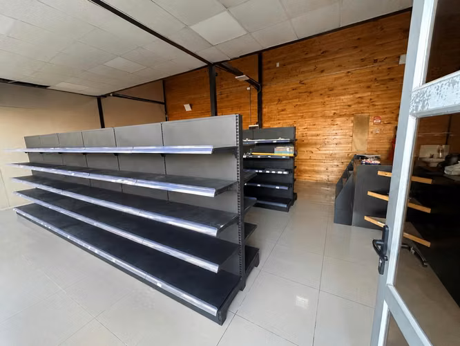  Local Doble en Arriendo | Equipado y Listo para Trabajar