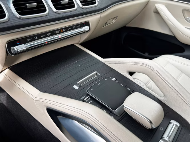 MERCEDES-BENZ GLS 400D 4MATIC 2022