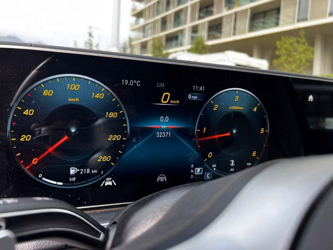 MERCEDES-BENZ GLS 400D 4MATIC 2022