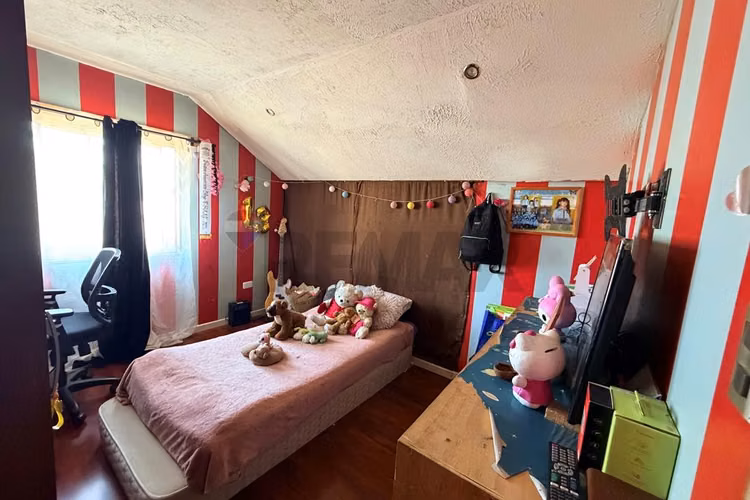 Casa ampliada 4d+2b catapilco - zapallar