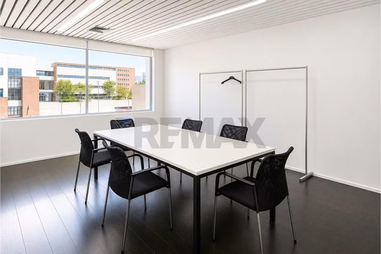 Oficina en arriendo ciudad empresarial