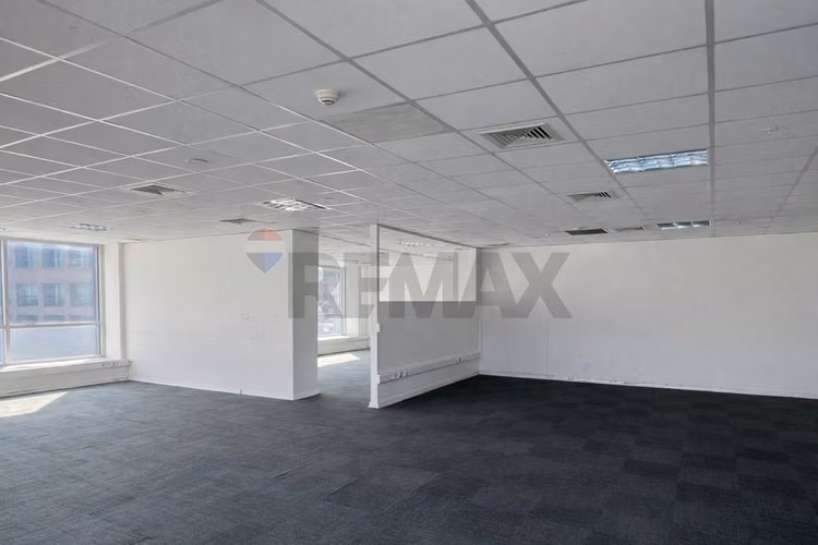 Oficina en arriendo ciudad empresarial