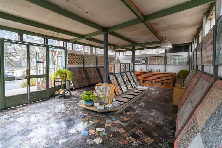 Terreno industrial 1.450 m² en av. santa rosa.