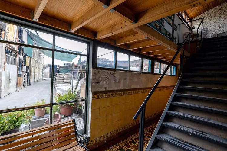 Terreno industrial 1.450 m² en av. santa rosa.