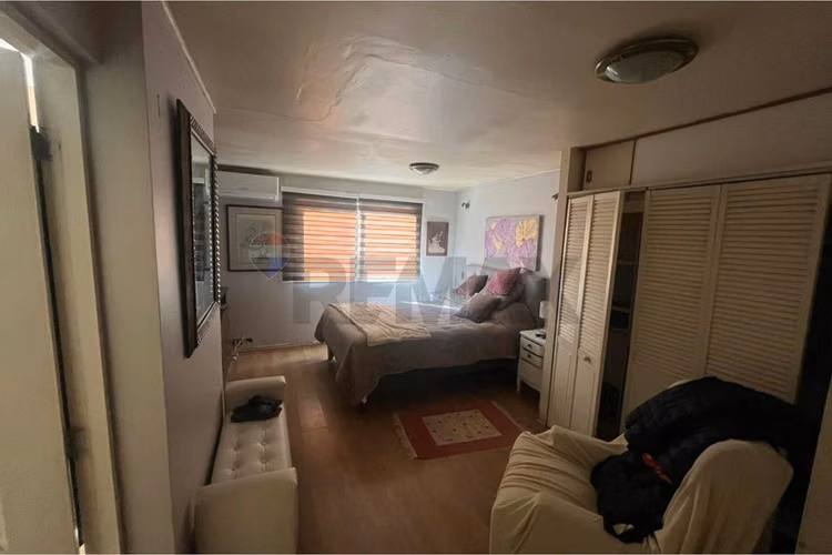 Parcela, 3 casas 2500 metros, piscina.