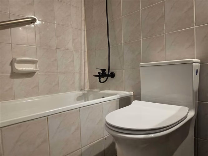 Oficina Remodelada en Arriendo en el Golf - Imagen 14