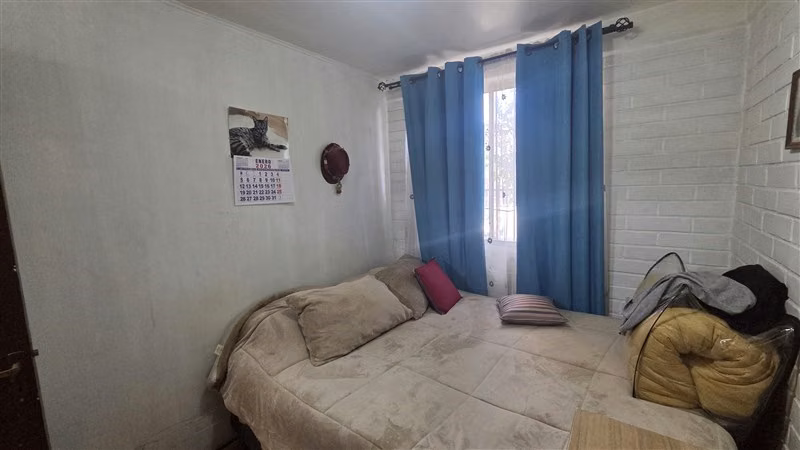 CASA CON AMPLIO TERRENO A PASOS DEL METRO PROTECTORA
