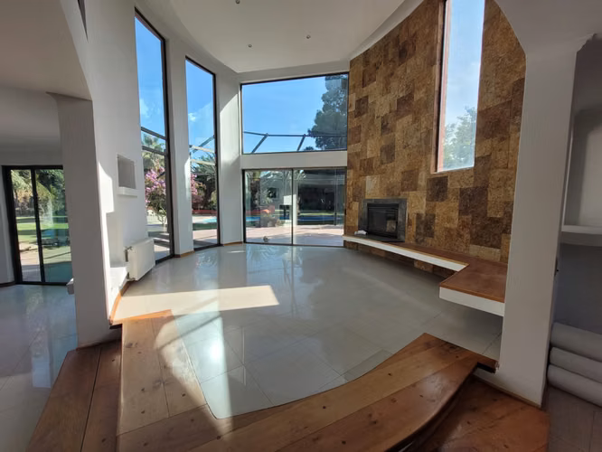 Espectacular casa en venta en Condominio Las Fuentes