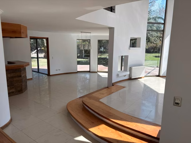 Espectacular casa en venta en Condominio Las Fuentes