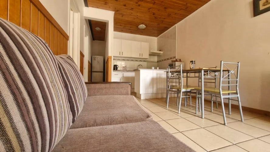 ARRIENDO 2 CABAÑAS VACACIONES INVIERNO A PASOS PLAYA EL CANELO - Imagen 6