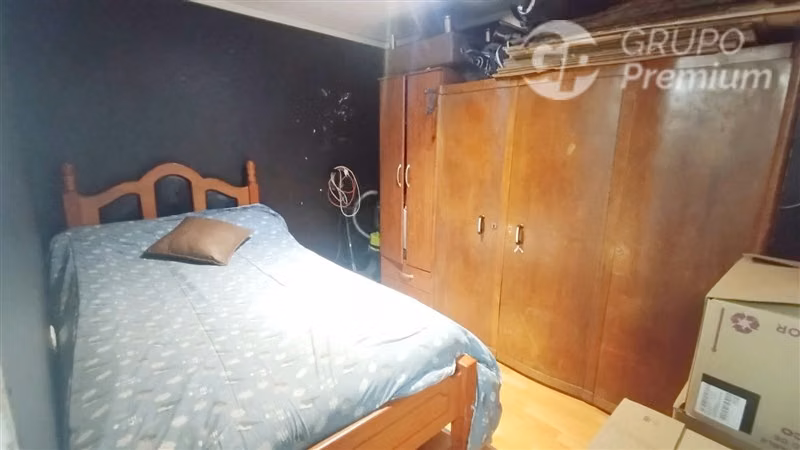 Casa en venta de 5 dorm. en La Florida