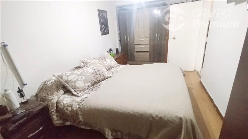 Casa en venta de 5 dorm. en La Florida